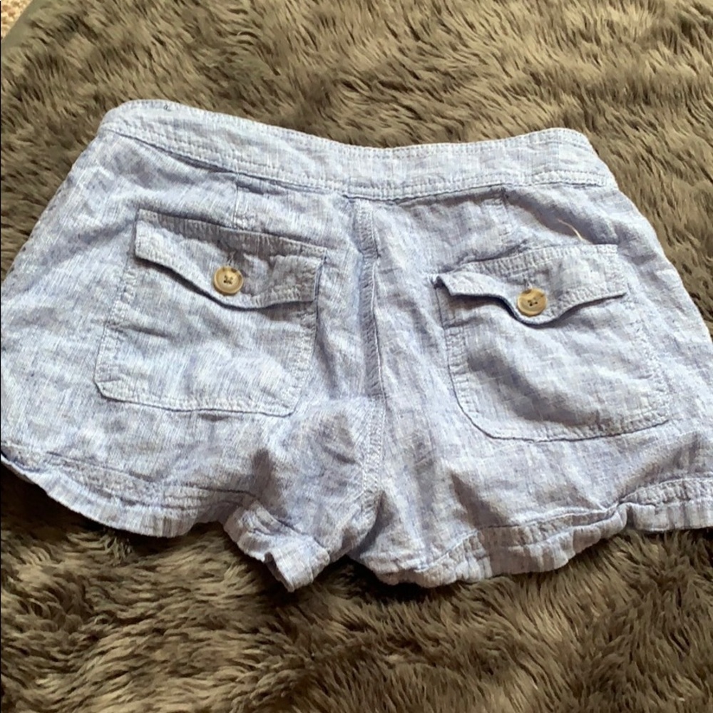 Shorts - Picture 2 of 3